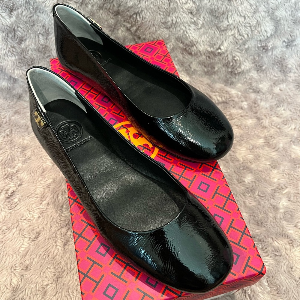 Tory Burch flats